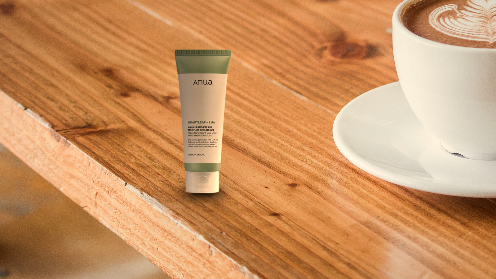 SkinNote No. 25 — Flaky Patches Under Your Moisturiser? Gentle Exfoliation for Autumn